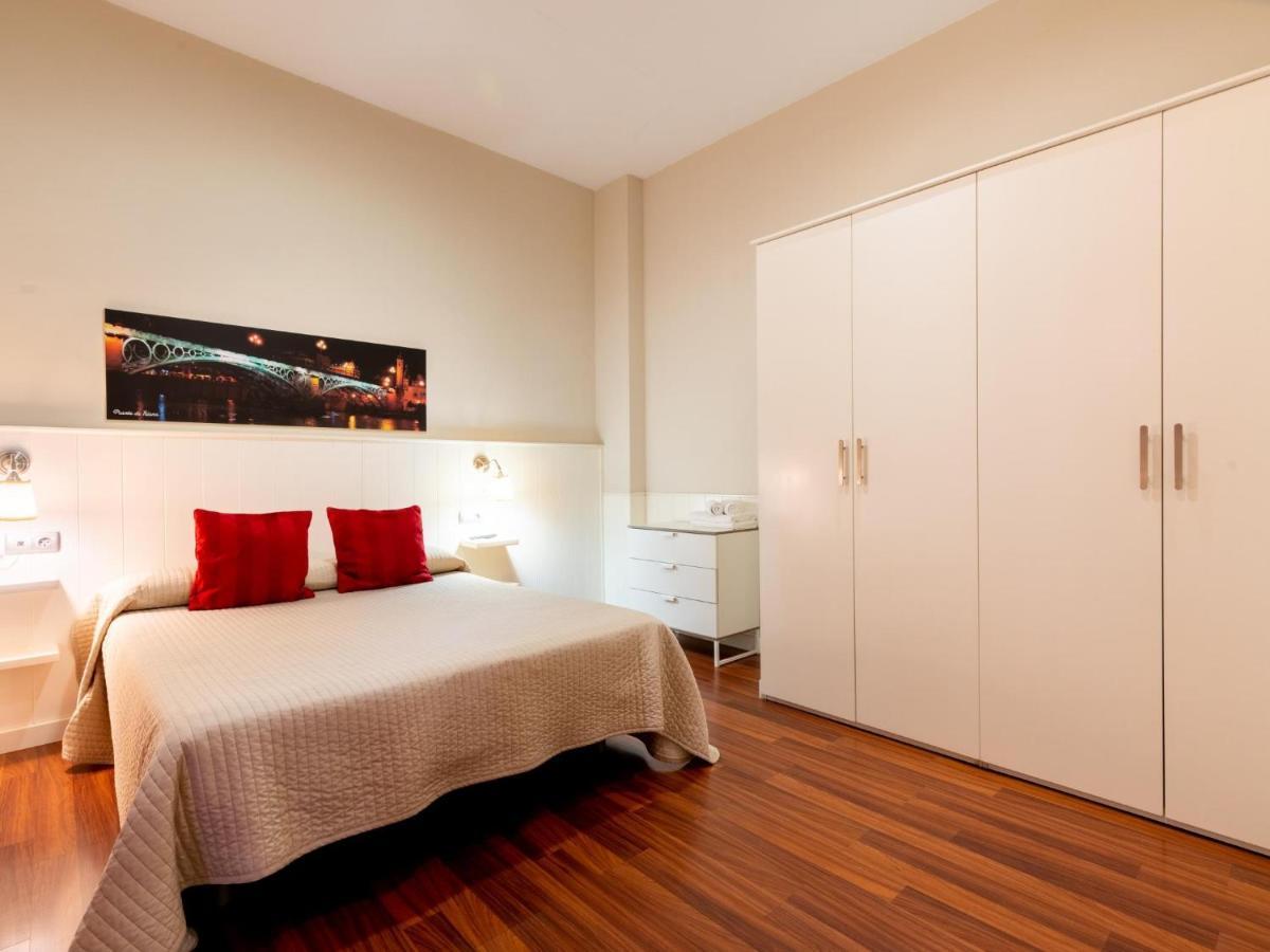 Holi-Rent Lumbreras Lägenhet Sevilla Exteriör bild